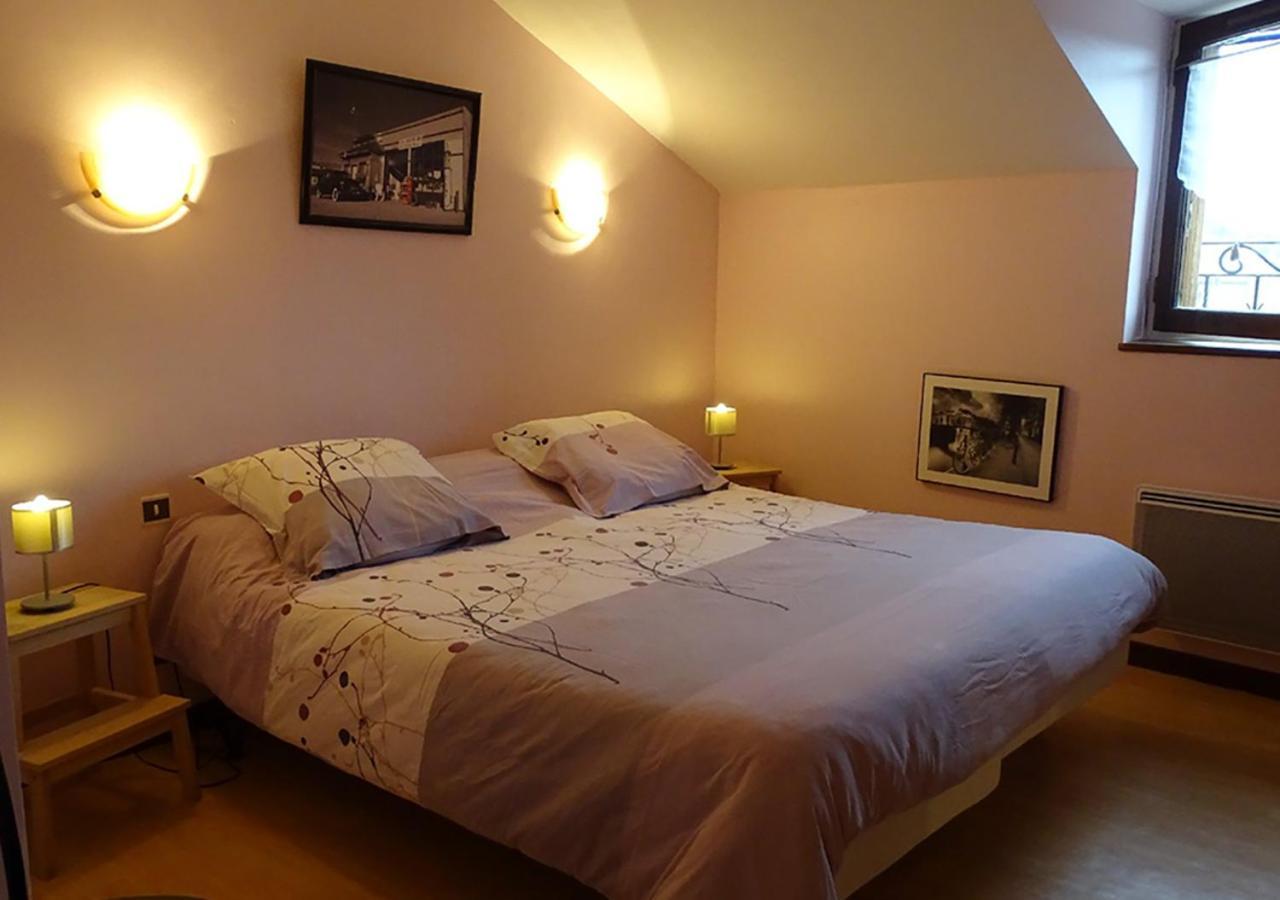 Auberge De La Valette Saint-Izaire Екстериор снимка